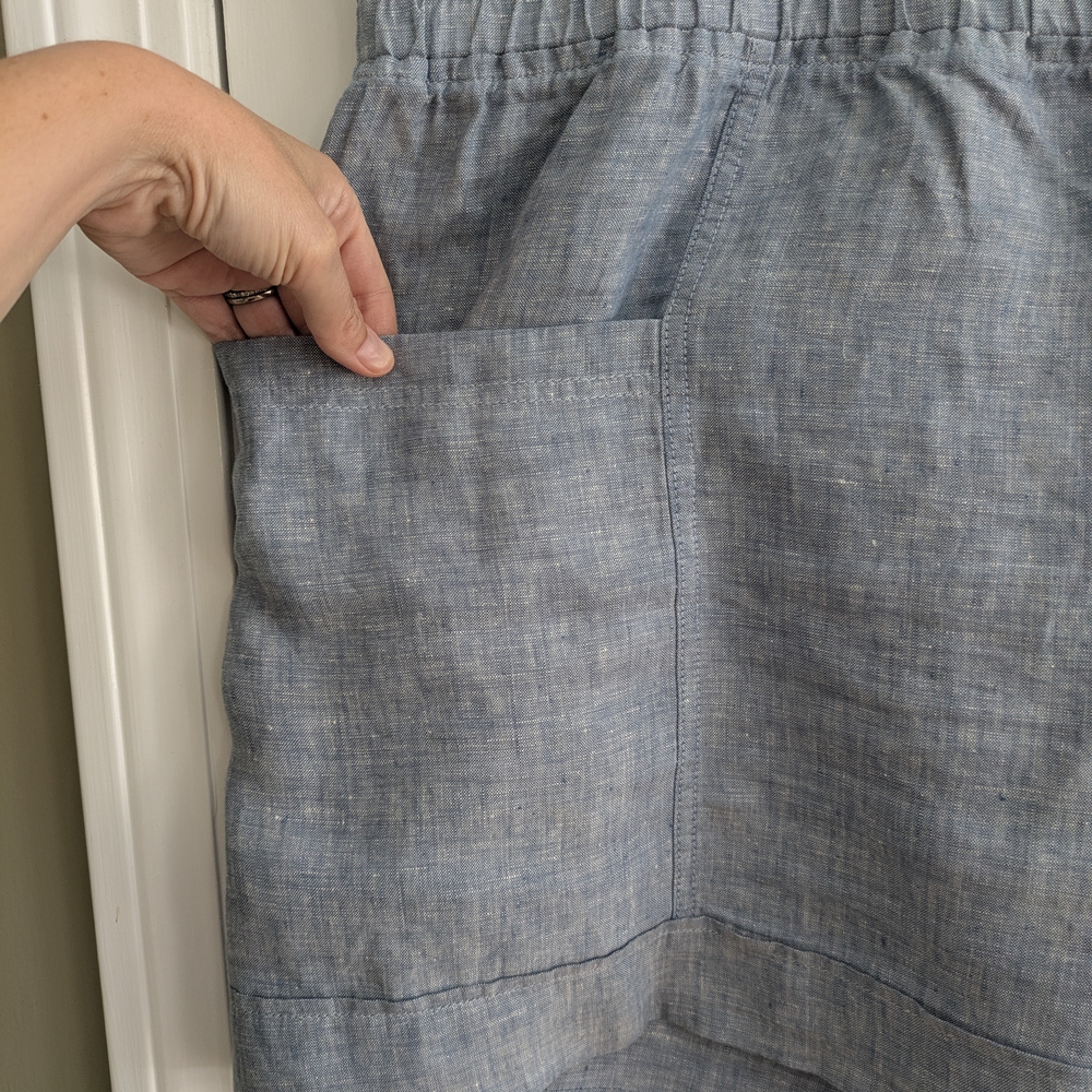 Athleta High Waist Blue Shorts Relaxed Fit - Picture 7 of 7